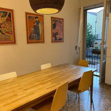 בית הארחה Moonlight Centro 3*