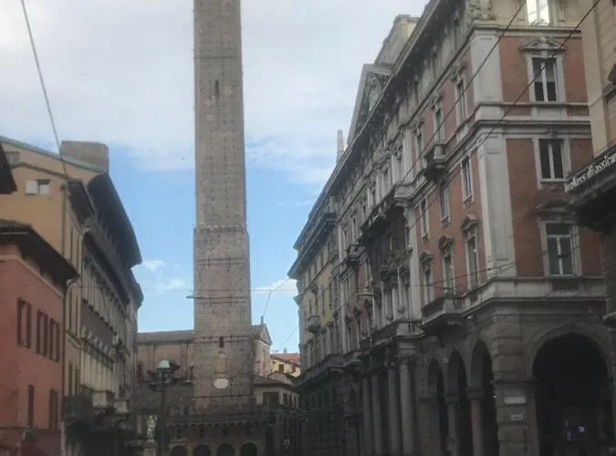 Moonlight Centro 게스트하우스 볼로냐