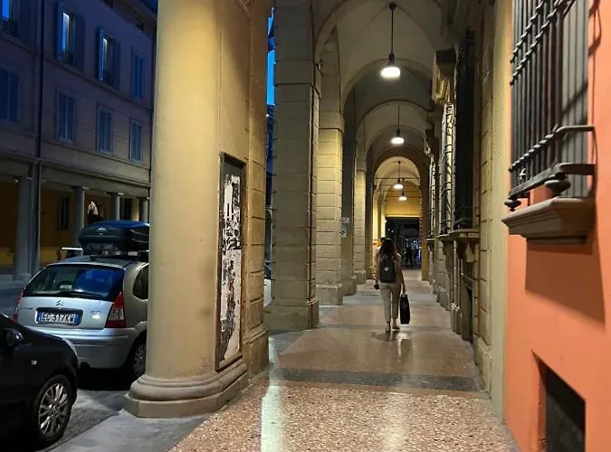 Moonlight Centro Bologna