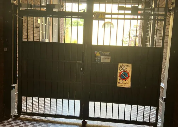 Moonlight Centro ゲストハウス ボローニャ