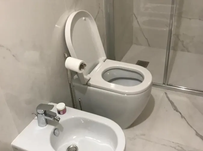 Moonlight Centro ゲストハウス 3*